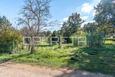 Građevinsko zemljište 1.308 m², Karojba - otvoren pogled - 6