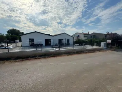 House 75 m², Gedići near Poreč, heated pool - 15