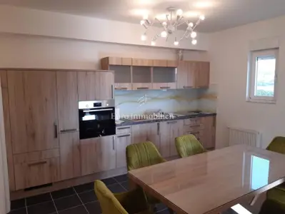 Apartment 77 m², Monvidal, Pula - 3 bedrooms, balcony
