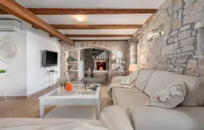 House for sale in Sveti Lovreč, 106 m² - 4