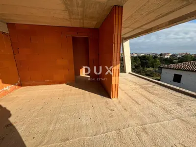 Semi-detached house 246 m², Medulin - sea view from all floors - 18