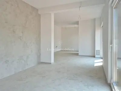 Apartment, ground floor, Tar-Vabriga - 3 bedrooms and a 110 m² yard - 4