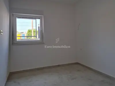 Apartment, ground floor, Tar-Vabriga - 3 bedrooms and a 110 m² yard - 7