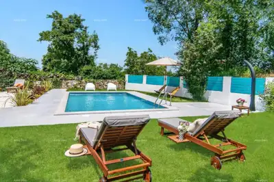 Renovated Istrian house with pool - Butkovići