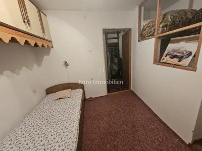 Otok Krk - Dobrinj - kamena kuća u centru mjesta - 15