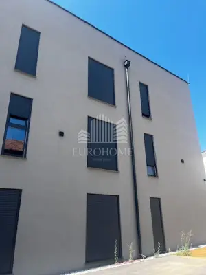 Apartment 85 m², Zadar - Crvene kuće, two bathrooms