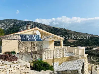 Haus 100 m², Insel Brač - ruhige Bucht und Meerblick - 5