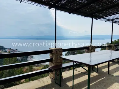Haus 100 m², Insel Brač - ruhige Bucht und Meerblick - 4