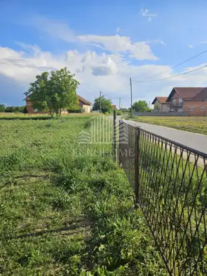 Land 4,061 m², Obrezina - along an asphalt road - 9