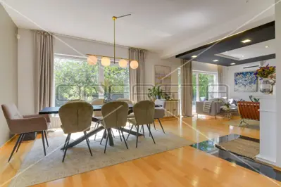 Haus 400 m², Maksimir - 3 Parkplätze