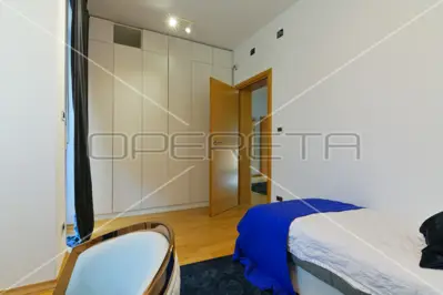 House 400 m², Maksimir - 3 parking spaces - 22
