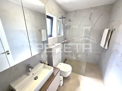 House for sale in Kožino, 197 m² - 16