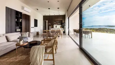 Kuća 341 m², Povljana - pogled na more i bazen - 5