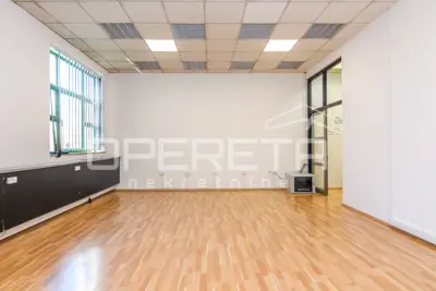 Uredski prostor 158 m², Borongaj - 3 ureda i 2 parkirna mjesta - 2