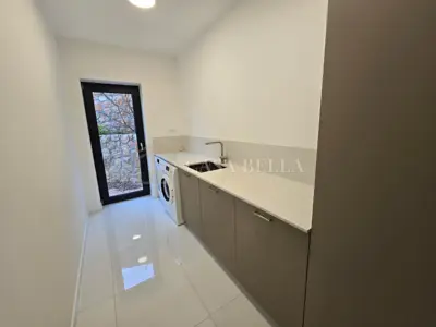 House for sale in Hreljin, 400 m² - 9