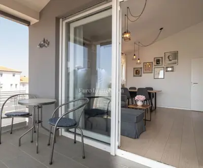 Stan 66 m², Poreč - trosoban s pogledom na more - 9