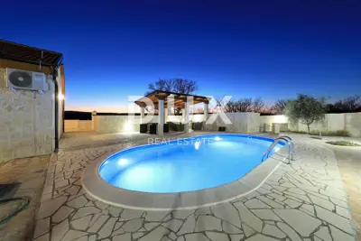 Haus 138 m², Pridraga - Steinvilla mit beheiztem Pool - 19