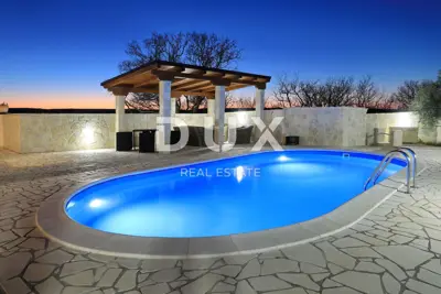 Haus 138 m², Pridraga - Steinvilla mit beheiztem Pool - 20