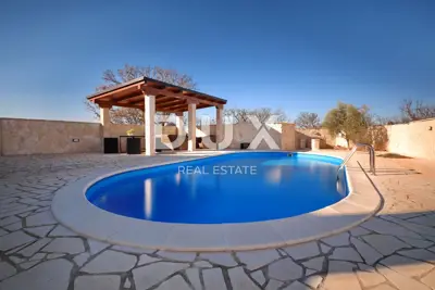Haus 138 m², Pridraga - Steinvilla mit beheiztem Pool - 16