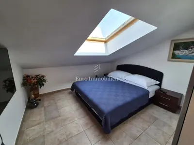 Apartman s otvorenim pogledom na more - 13