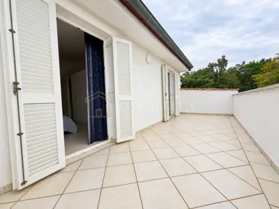 Stan 101 m², Dramalj - 2 terase s pogledom na more - 19