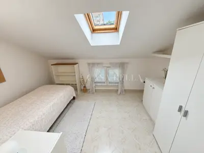 Stan 101 m², Dramalj - 2 terase s pogledom na more - 12