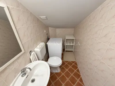 Stan 101 m², Dramalj - 2 terase s pogledom na more - 9