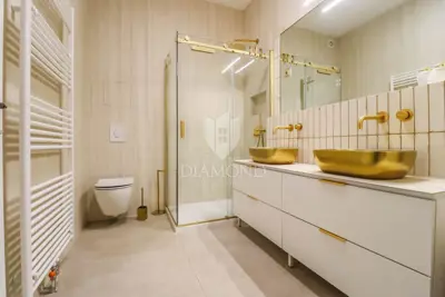 Stan 92 m², Donji grad - Trg bana Jelačića, sauna - 9