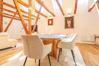Stan 92 m², Donji grad - Trg bana Jelačića, sauna - 17