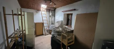 House for renovation in the center of Vrsar - only 100 m from the sea - 3