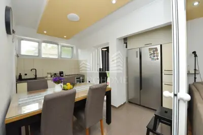 Stan Zadar, prvi red od mora 93.51 m² - 3