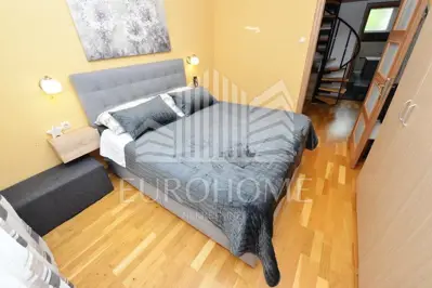 Stan Zadar, prvi red od mora 93.51 m² - 11