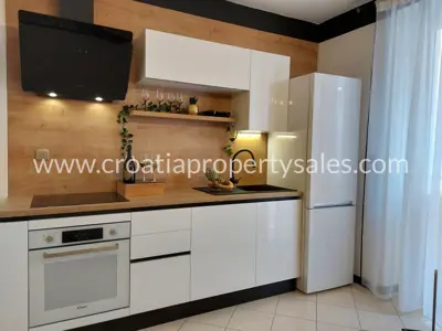 Wohnung, Split, 54 m², 2-Zimmer, 400 000 € - 4