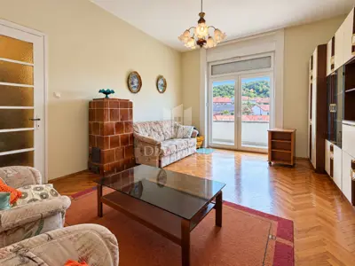 Wohnung 99 m², Rastočine - 2 Balkone und Meerblick - 2