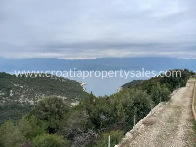 Kuća 80 m², Otok Brač - spektakularan pogled - 15