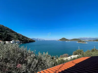 House 227 m², Blace near Ploče - second row to the sea