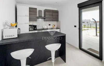 Haus zum Kauf in Žminj, 94 m² - 9
