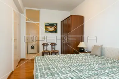 Wohnung 70 m², Martinovka, Garagenstellplatz und Loggia - 11