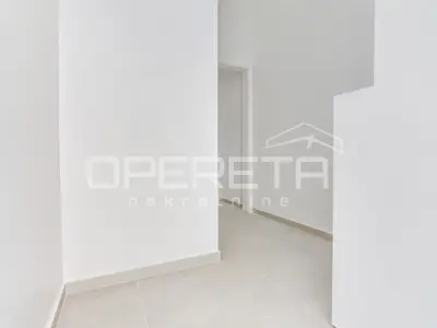 STROGI CENTAR, POSLOVNI PROSTOR, 116 m², ULIČNI LOKAL. - 6