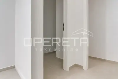 STROGI CENTAR, POSLOVNI PROSTOR, 116 m², ULIČNI LOKAL. - 4