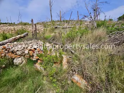 Grundstück, Hvar, 1 272 m², 255 000 € - 3