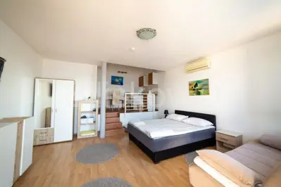 Kuća 650 m², Podstrana uz plažu i otvoren pogled na more - 7