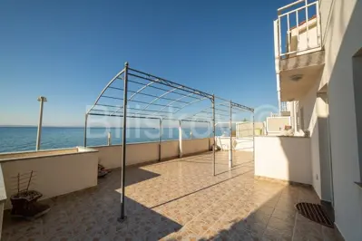 Kuća 650 m², Podstrana uz plažu i otvoren pogled na more - 6