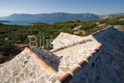 Kuća 104 m², Povlja - panoramski pogled na more