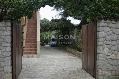 House for sale in Mali Lošinj, 310 m² - 5