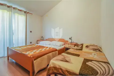 Haus 667 m², Umag Umgebung - 5 Studioapartments - 13