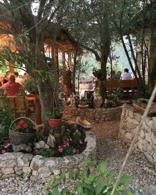 Poslovno-stambeni objekt, Rava, prvi red do mora - 5