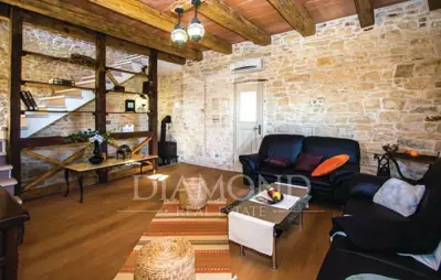 Kamena kuća 160 m², Barban - bazen i terasa - 10