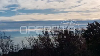 Atraktivno građevinsko zemljište iznad Opatije 523 m²