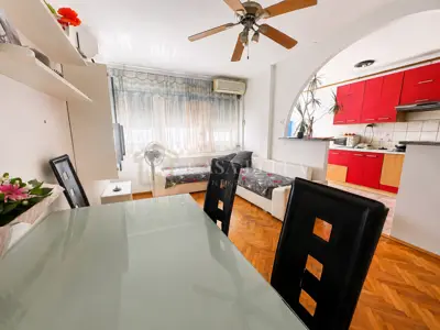 Stan 81 m², Donji Zamet - 3S+DB, pogled na more - 3